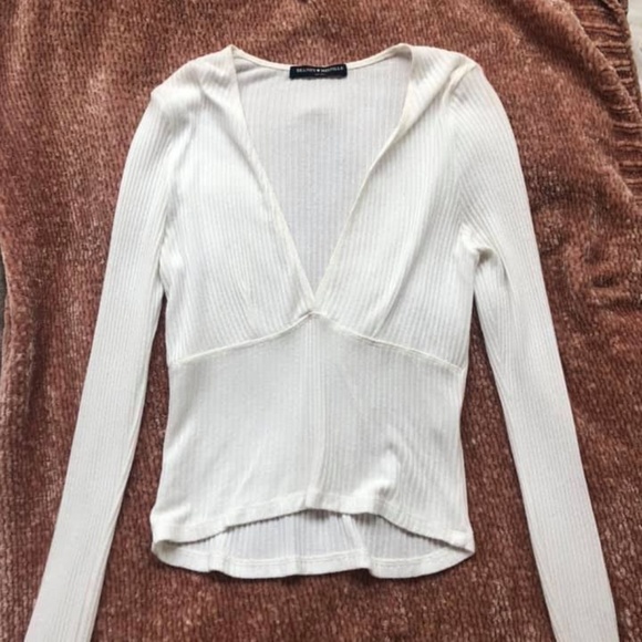 Brandy Melville Tops - Brandy Melville White Long Sleeve
